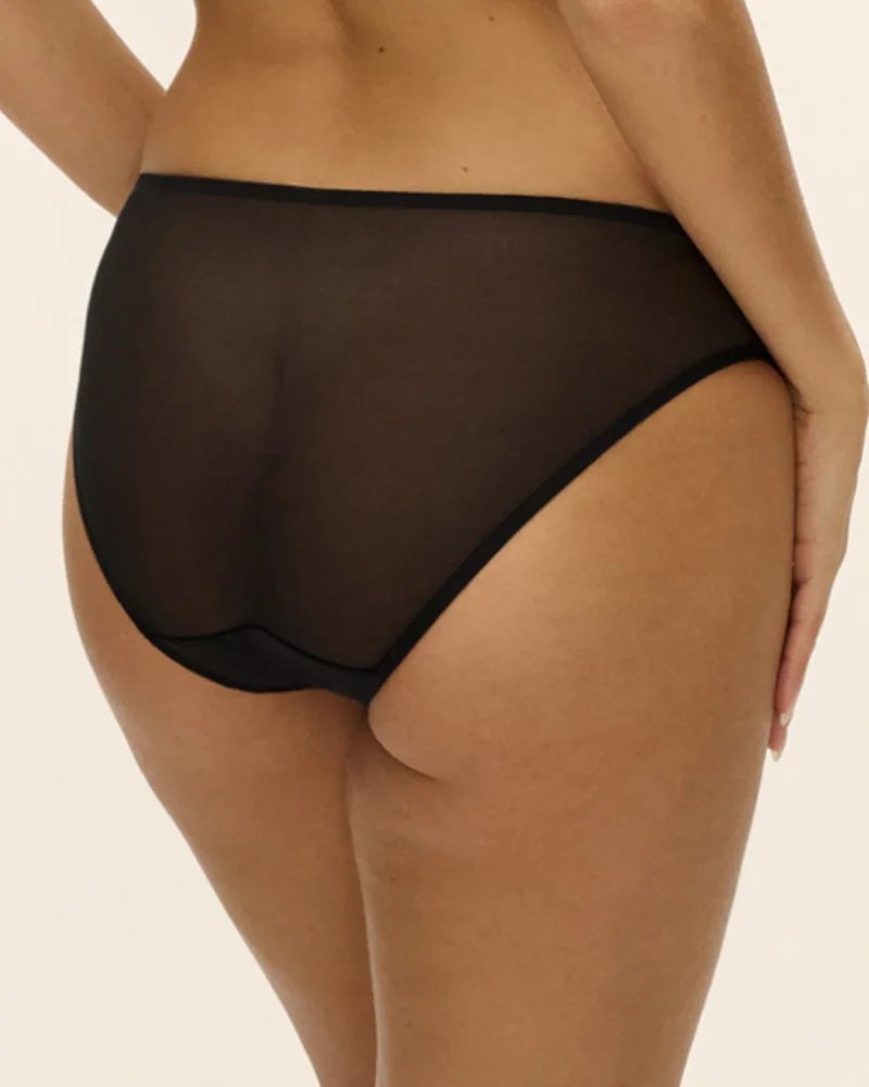Wacoal – figi Embrace Lace – czarne